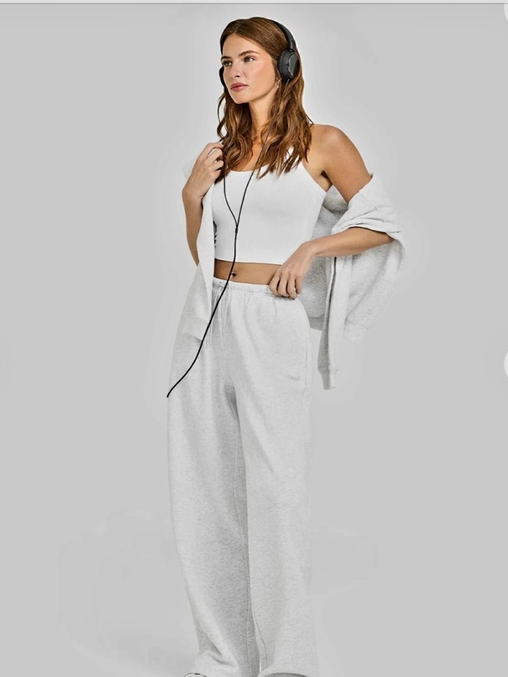 Oner Active Wide-Leg Sweatpants in Light Gray BRAND NEW M LONG SOLDOUT ONLINE